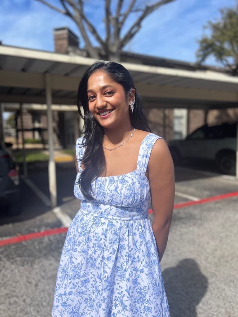 Portrait of Devi Priya Nalluri smiling outdoors